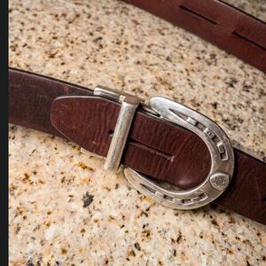 Ariat Women's Brown and Burgundy Belt